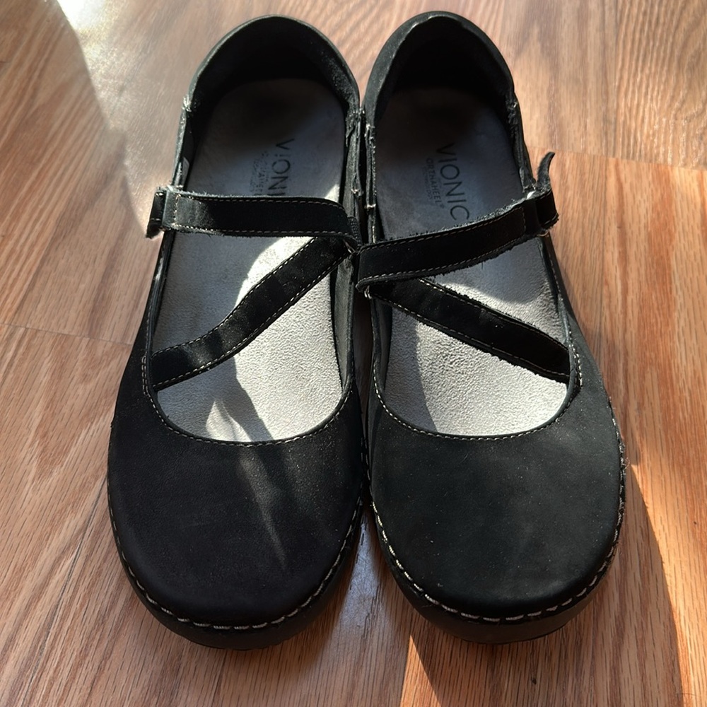 Vionic Womens Judith Black Suede Mary Jane Comfort Shoes Flats Orthaheel 8.5 EUC